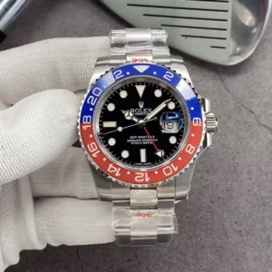 Rolex GMT-Master II 40 mm 126710BLRO “Pepsi” Oyster