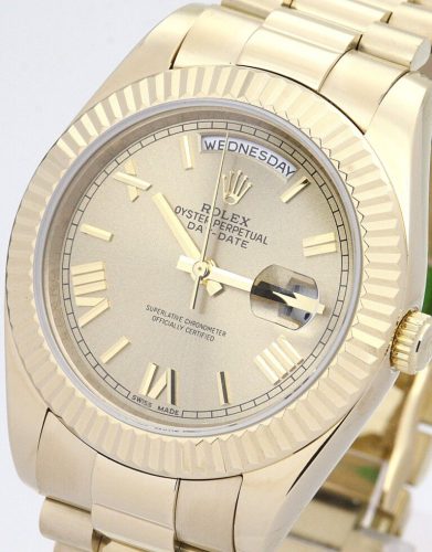 Rolex Day-Date II 40mm Gold Dial 218238 photo review