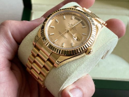 Rolex Day-Date II 40mm Ivory Dial 218238 photo review