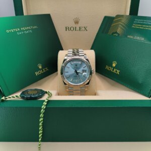 Superclone Rolex Day-Date 40 mm Ice blue Dial 228236