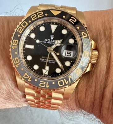 Superclone Rolex GMT-Master II 40 mm Black Dial 126718GRNR photo review