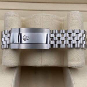 Superclone Rolex Datejust 41mm Rhodium Dial 126300 “Wimbledon” Jubilee