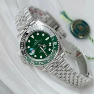 Superclone Rolex GMT-Master II 40 mm 126729VTNR Jubilee “ Absinthe ”
