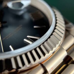 Superclone Rolex Day-Date 40 mm Cadran Ardoise Ombre 228235