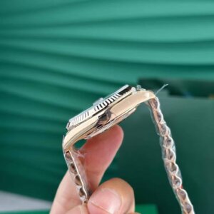 Superclone Rolex Day-Date 40 mm Cadran Ardoise Ombre 228235