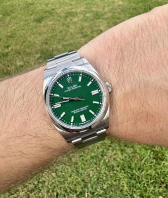 Rolex Oyster Perpetual 41mm Yellow Dial 124300 photo review