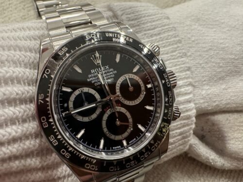 Superclone Rolex Daytona 40 mm Black Dial 126500LN “Godzilla” photo review