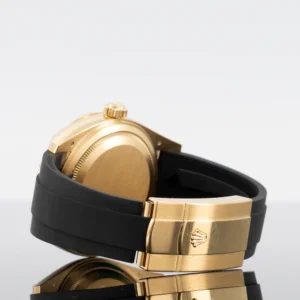 Rolex Sky-Dweller 42mm Cadran noir 326238