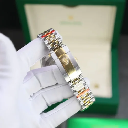 Rolex Lady-Datejust 31mm Champagne Dial 178273 photo review