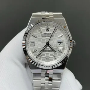 Rolex Land-Dweller 40 mm Oystersteel and white gold