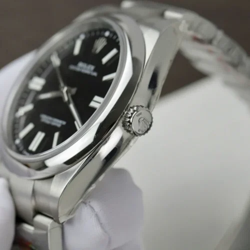 Rolex Oyster Perpetual Lady 34mm Black Dial 124200 photo review