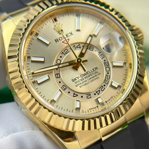Rolex Sky-Dweller 42mm Champagne Dial 326238 photo review