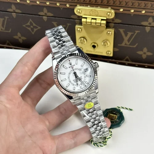 Superclone Rolex Sky-Dweller 42 mm Intense white Dial 336934 photo review
