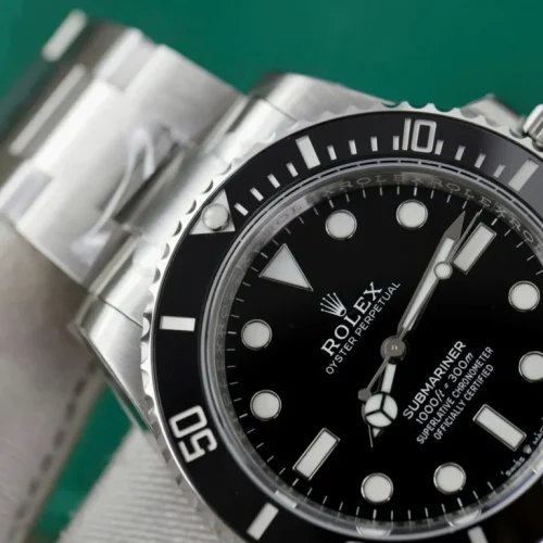 Rolex Submariner 40mm Black Dial 114060 photo review