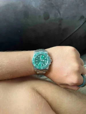 Superclone Rolex Submariner 40mm Green Dial 116610LV “Hulk” photo review