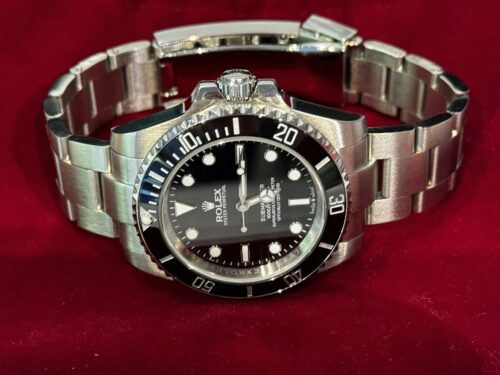 Superclone Rolex Submariner 41mm Black Dial 124060 No-Date photo review