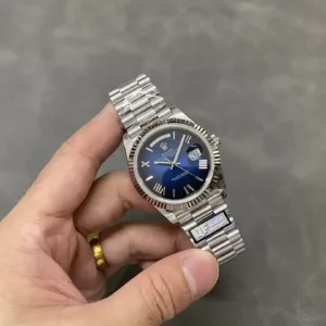 Superclone Rolex Day-Date 40 mm Cadran bleu ombré 228239