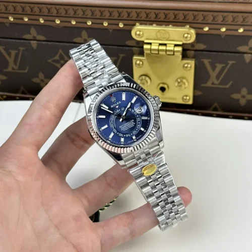 Superclone Rolex Sky-Dweller 42 mm Intense white Dial 336934 photo review