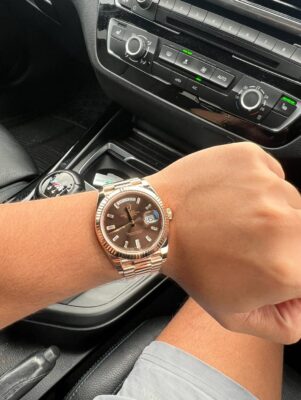 Rolex Day-Date II 40mm Black Dial 218235-2 photo review