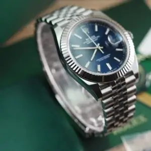 Rolex Datejust 41mm blaues Zifferblatt 126334 Jubilee