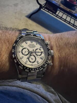 Superclone Rolex Daytona 40 mm Black Dial 126500LN “Godzilla” photo review