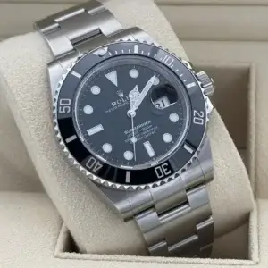 Superclone Rolex Submariner 41 mm schwarzes Zifferblatt 126610LN