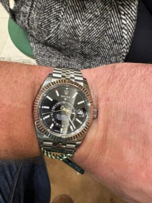 Superclone Rolex Sky-Dweller 42 mm Intense white Dial 336934 photo review