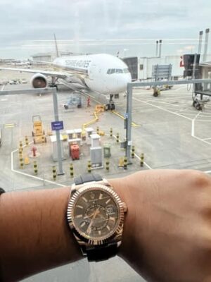 Rolex Sky-Dweller 42mm Black Dial 326235 photo review