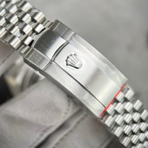 Rolex Datejust White Roman Dial 126334-0024 41 mm