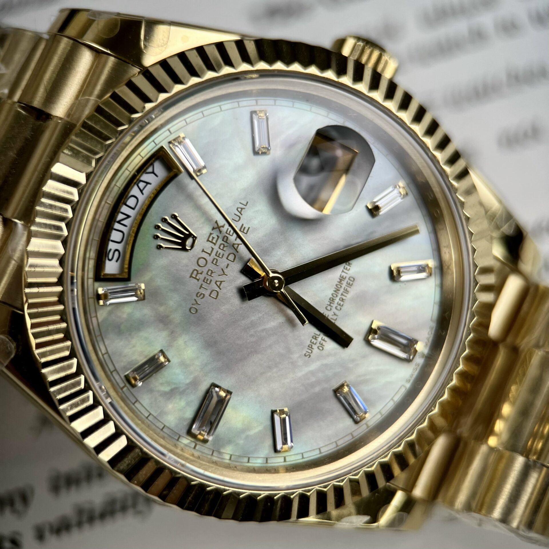 Superclone Rolex Day-Date White Mother-of-Pearl Diamond Dial 128238-0123 36 mm – Image 5