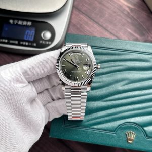Superclone Rolex Day-Date Olive Green Dial 228239-0033 40 mm