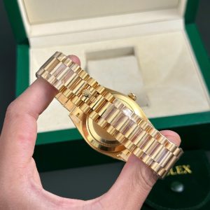Superclone Rolex Day-Date Champagne Diamond Dial 128238-0132 36 mm