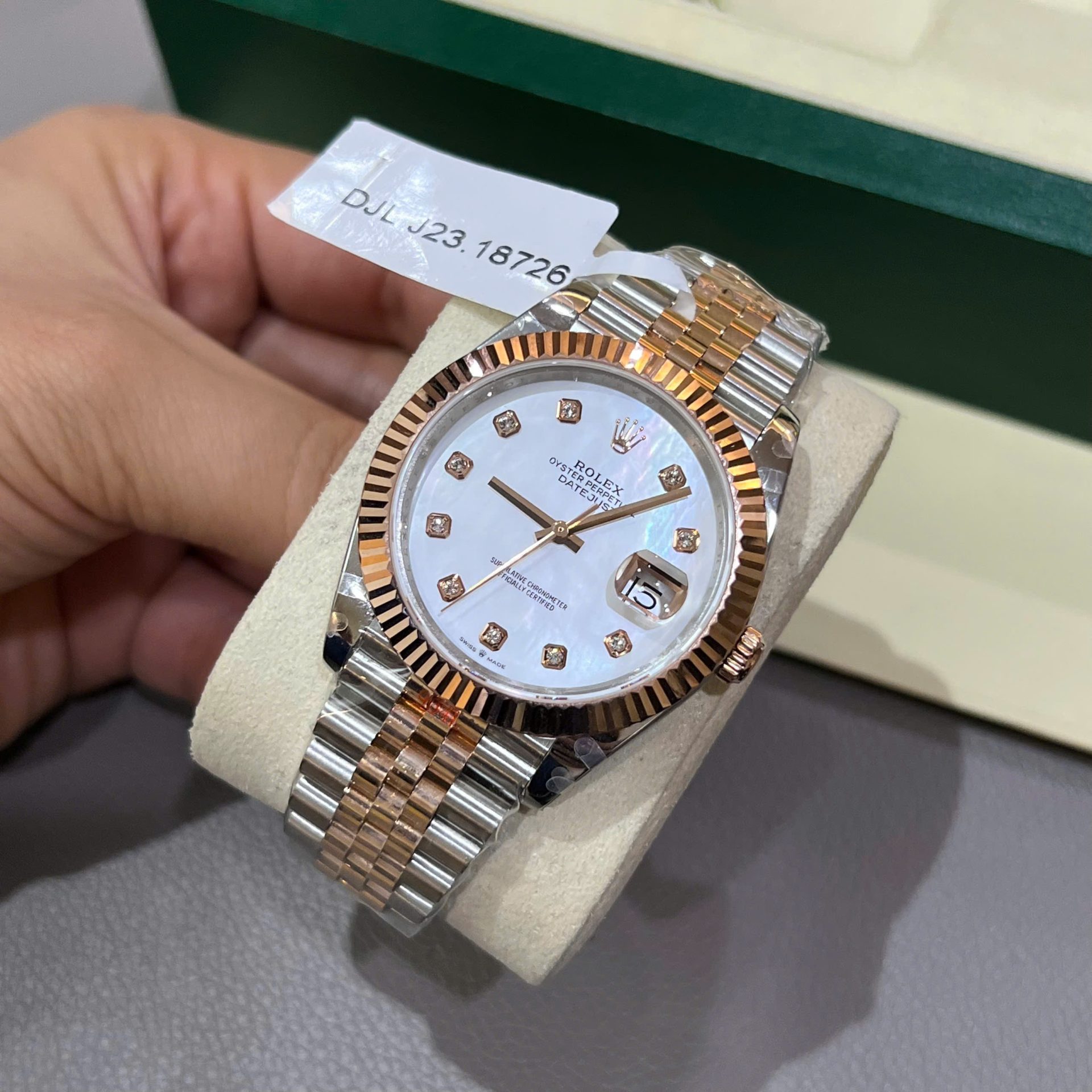 Rolex Datejust Mother of Pearl Dial 126231-0021 36 mm – Bild 4
