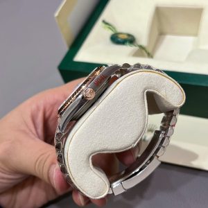 Rolex Datejust Mother of Pearl Dial 126231-0021 36 mm