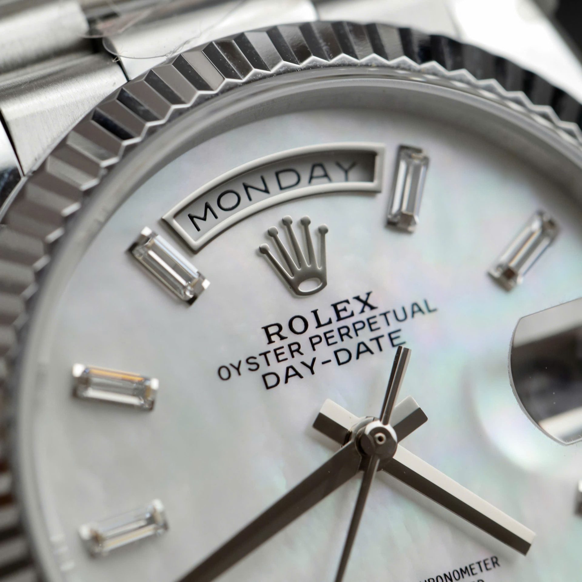 Superclone Rolex Day-Date White Mother-of-Pearl Diamond Dial 128236-0021 36 mm – Image 6