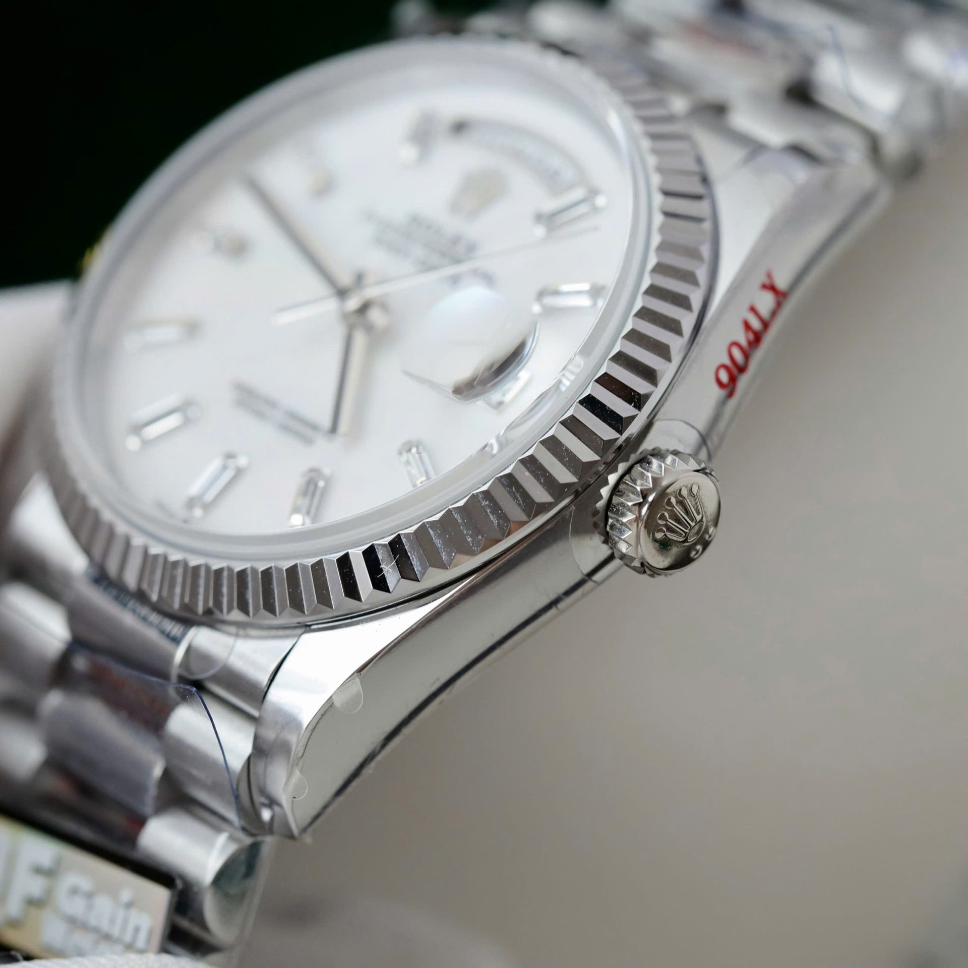 Superclone Rolex Day-Date White Mother-of-Pearl Diamond Dial 128236-0021 36 mm – Image 8