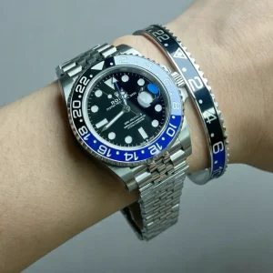 وجهة نظر بديلة لـ Batman GMT Titanium Steel Bracelet