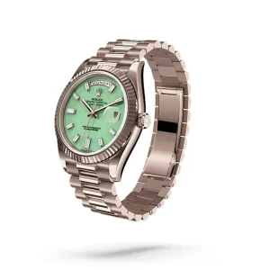 وجهة نظر بديلة لـ Rolex Day‑Date 40 Jubilee Gold Aventurine Dial (2026)