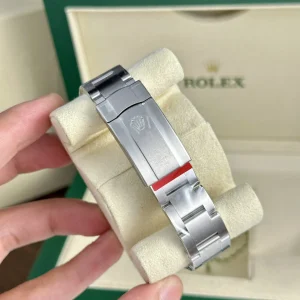 Replica Rolex Oyster Perpetual Green Dial 124300 41 mm