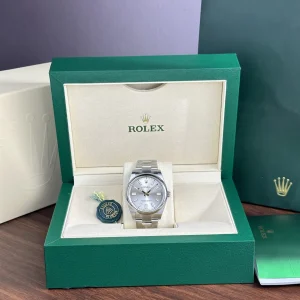 Replica Rolex Oyster Perpetual Silver Dial 124300 41 mm