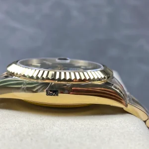 Rolex Sky-Dweller Green Dial 336938 (Oyster)