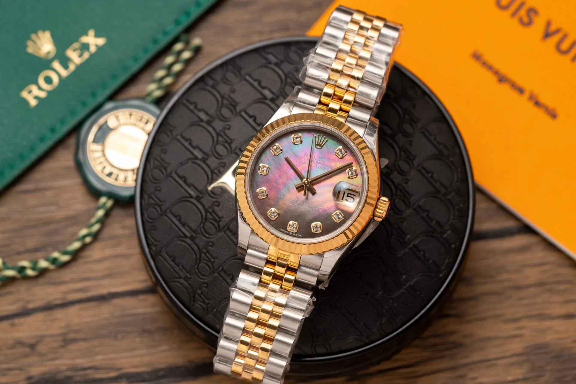 Rolex Datejust Black Mother of Pearl Diamond Dial 278273-0024 31 mm - الصورة 3