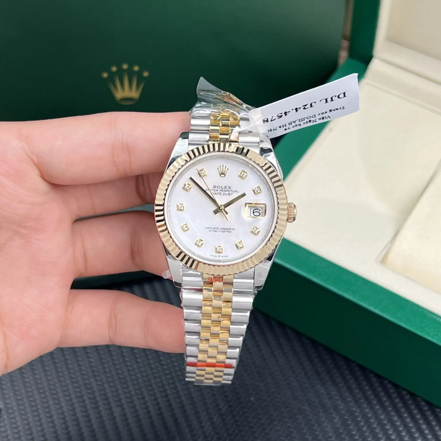 Rolex Datejust Mother of Pearl Diamond Dial 126283RBR-0009 36 mm - الصورة 4