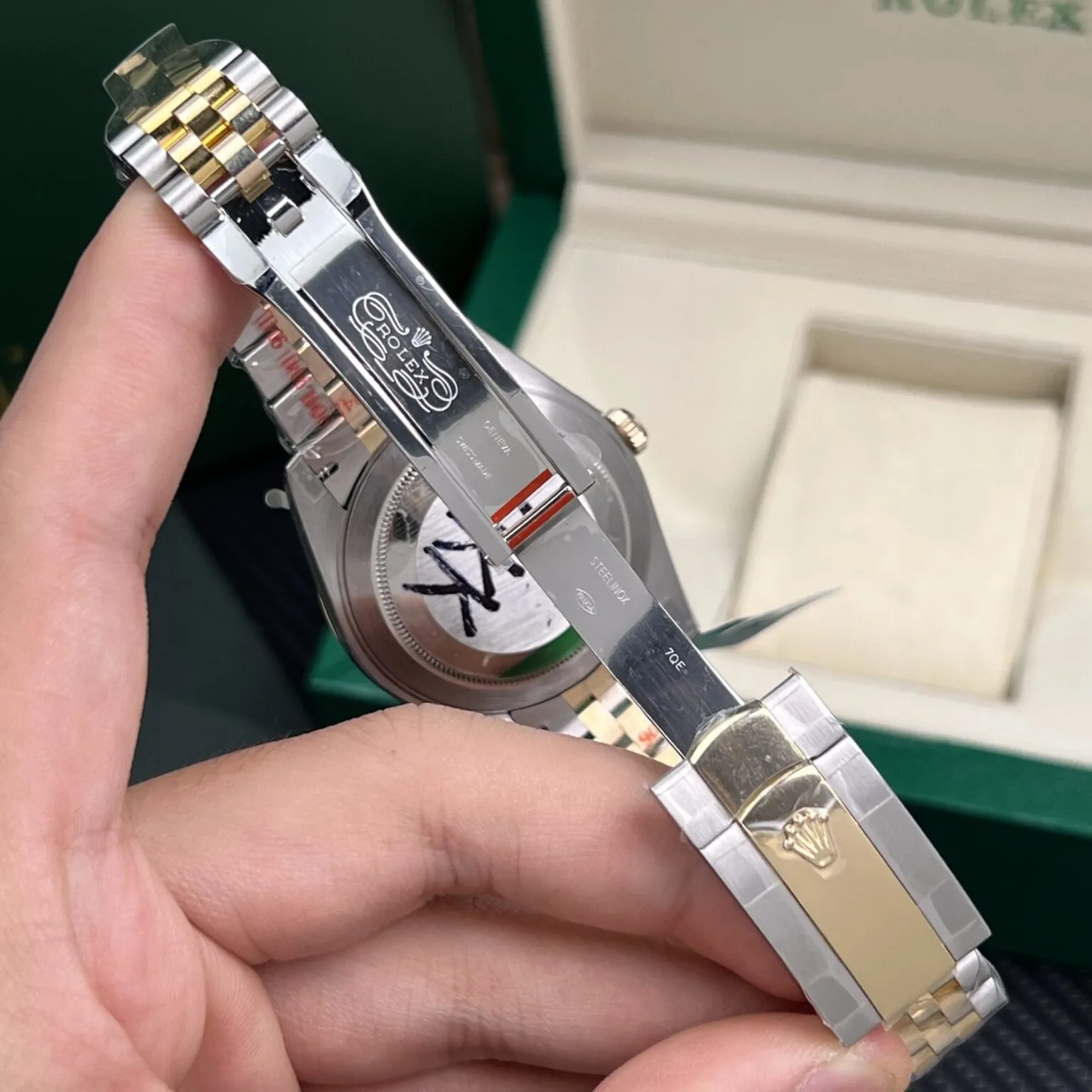 Rolex Datejust Mother of Pearl Diamond Dial 126283RBR-0009 36 mm - الصورة 6