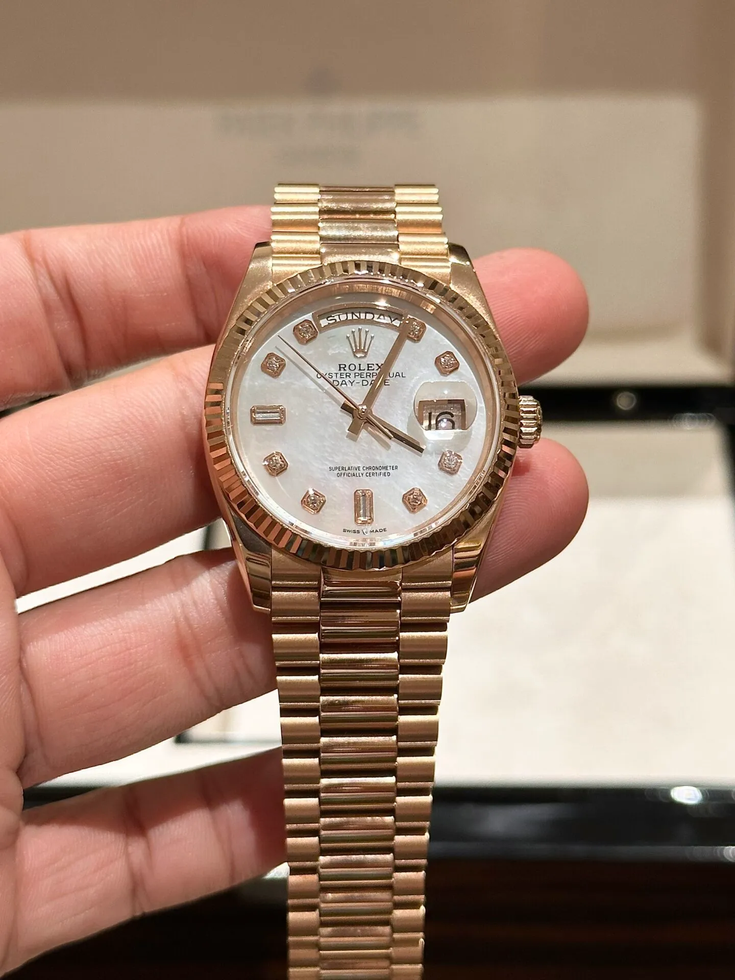 Superclone Rolex Day-Date White Mother-of-Pearl Diamond Dial 128235-0029 36 mm – Image 2