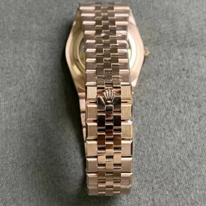 Rolex Land-Dweller 40 mm Everose gold (2025)