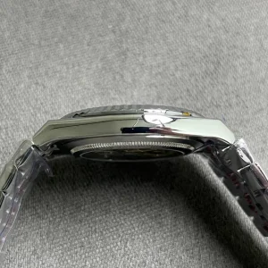 Rolex Land-Dweller 40 mm Stainless Steel (2025)